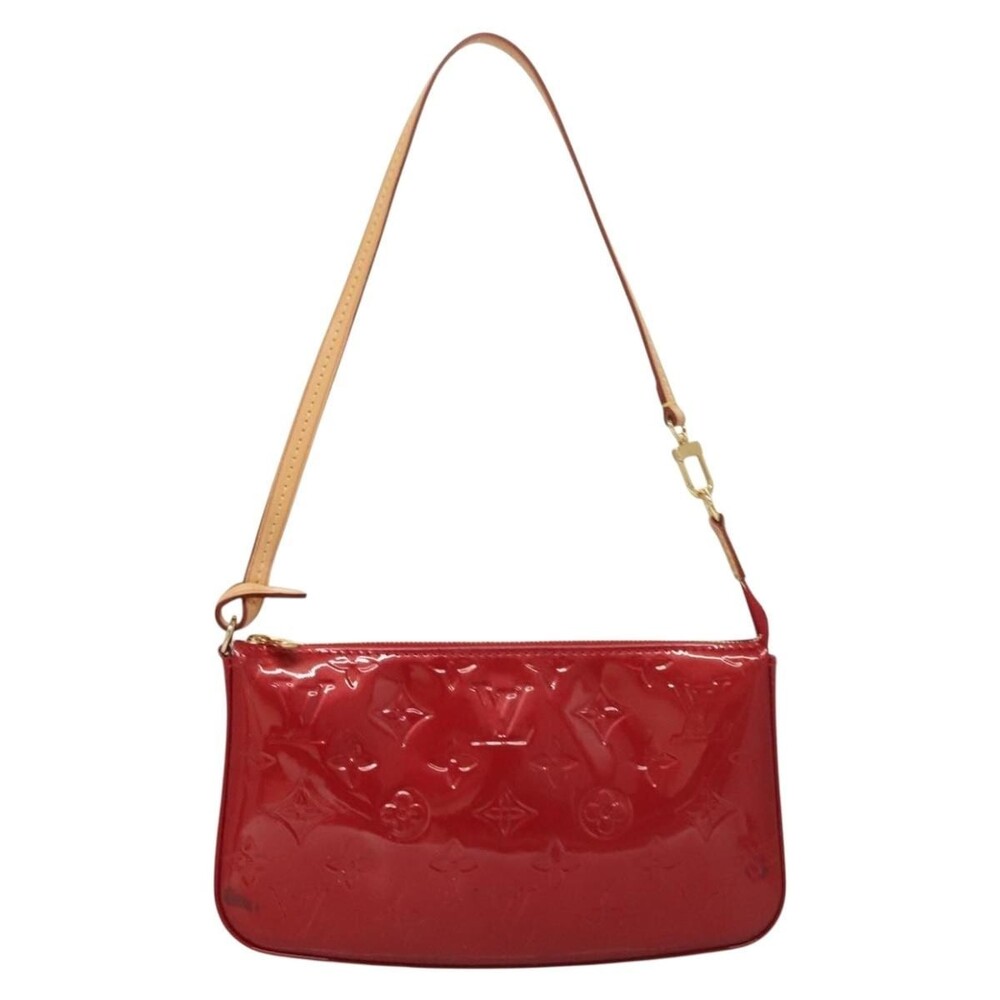 Louis Vuitton Monogram Vernis Pochette Accessoires Pomme D'amour Red Pouch